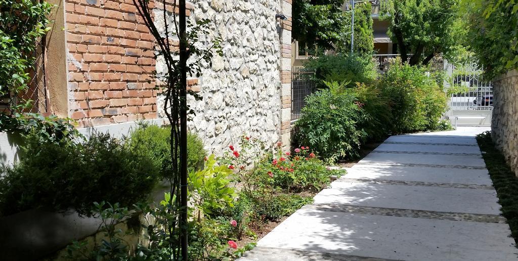 Corte Merighi Charming Rooms Verona Luaran gambar