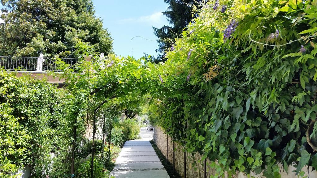 Corte Merighi Charming Rooms Verona Luaran gambar