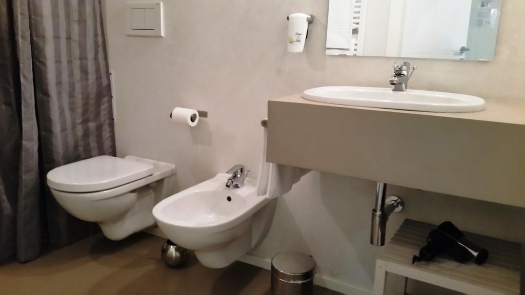 Corte Merighi Charming Rooms Verona Luaran gambar