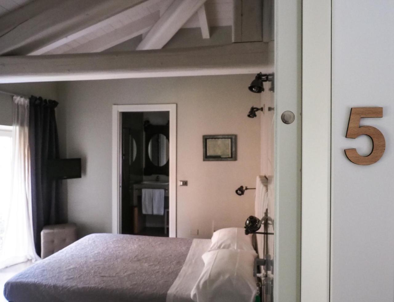 Corte Merighi Charming Rooms Verona Luaran gambar